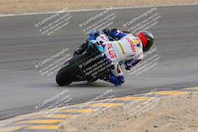 media/Dec-17-2022-SoCal Trackdays (Sat) [[224abd9271]]/Turn 10 Backside (120pm)/